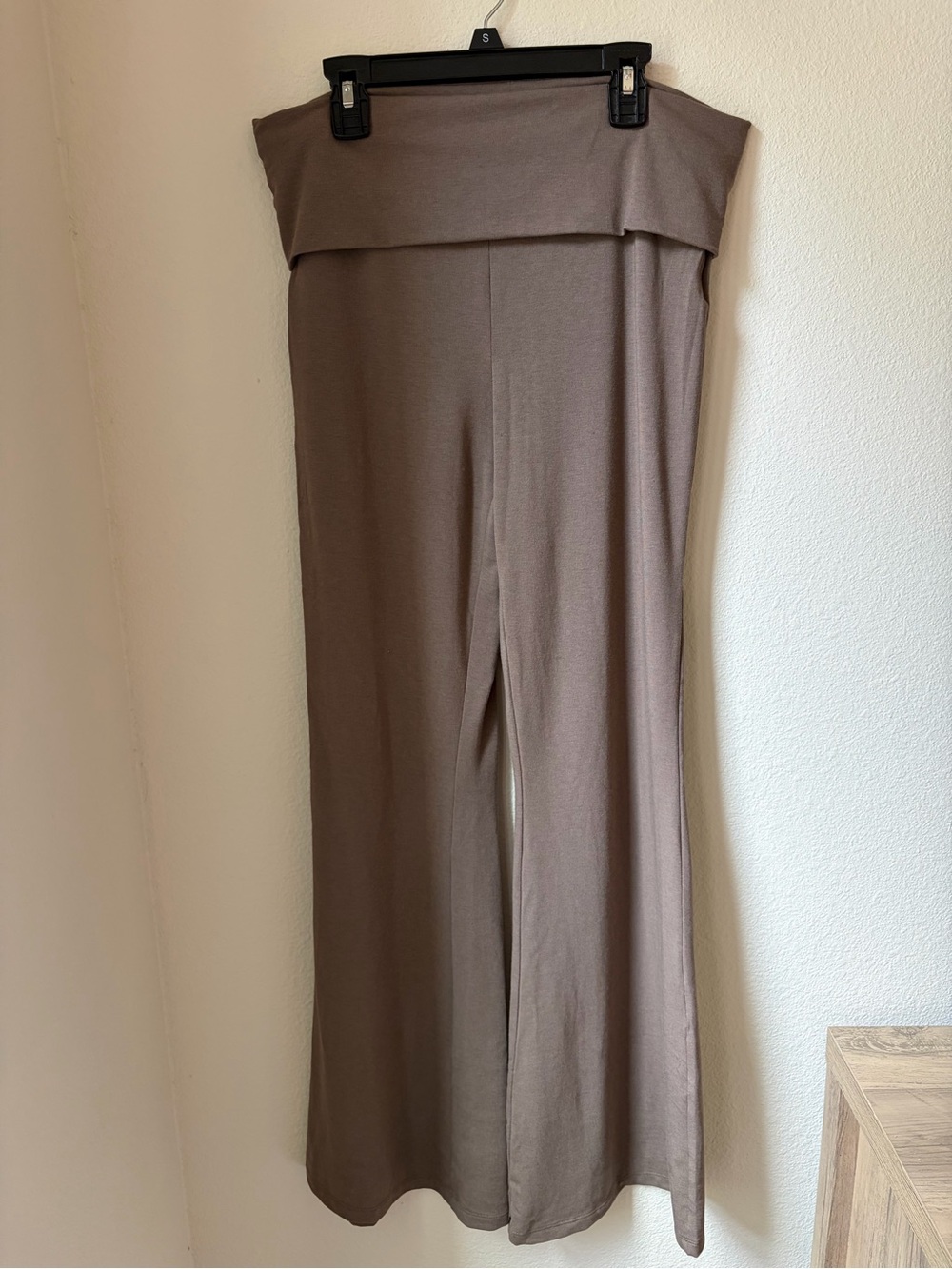 GAP Modern Fold-Over Waist Pants in Taupe